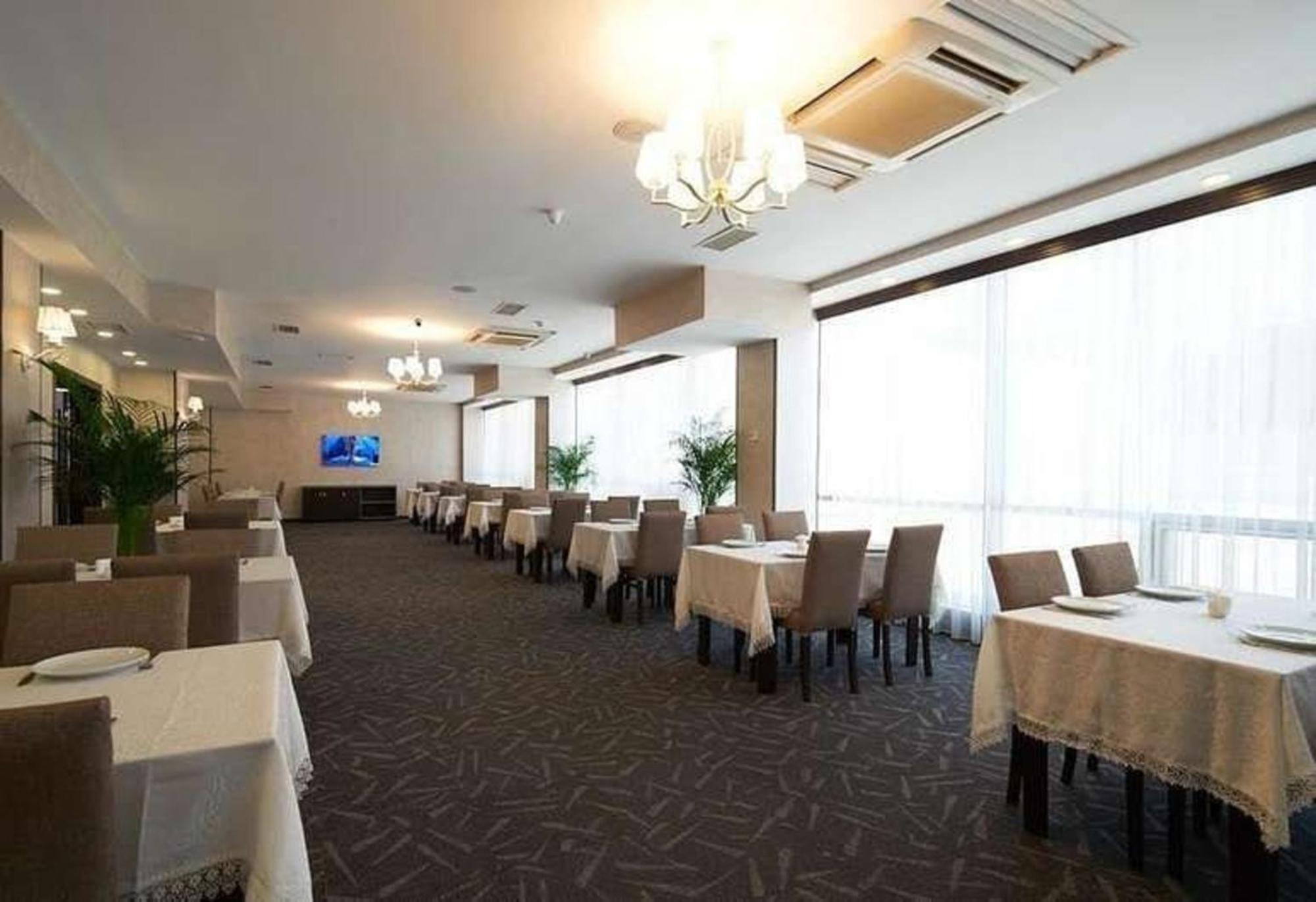Crossway Hotel Masazır Kültér fotó