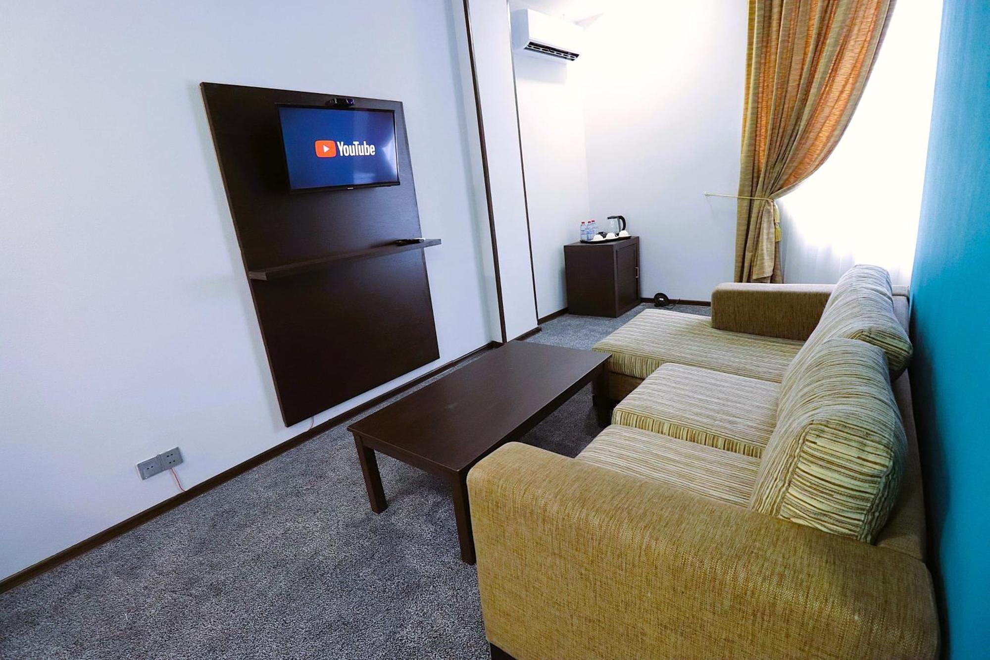 Crossway Hotel Masazır Kültér fotó